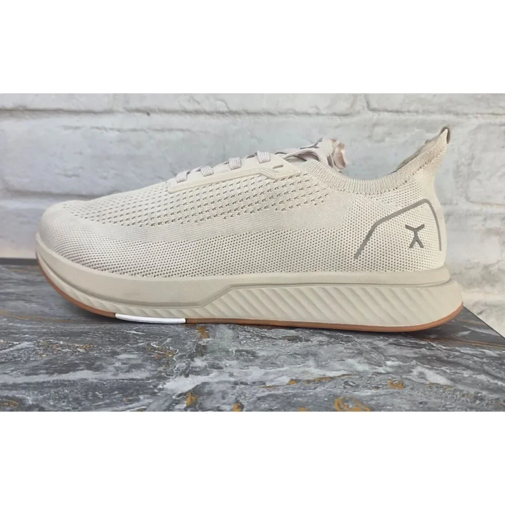 Flux Footwear Adapt Runner Barefoot Shoes Sand Men 10.5 Women 12 NWOT
